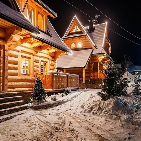 A Large Mountain-style House With A Area * Murzasichle